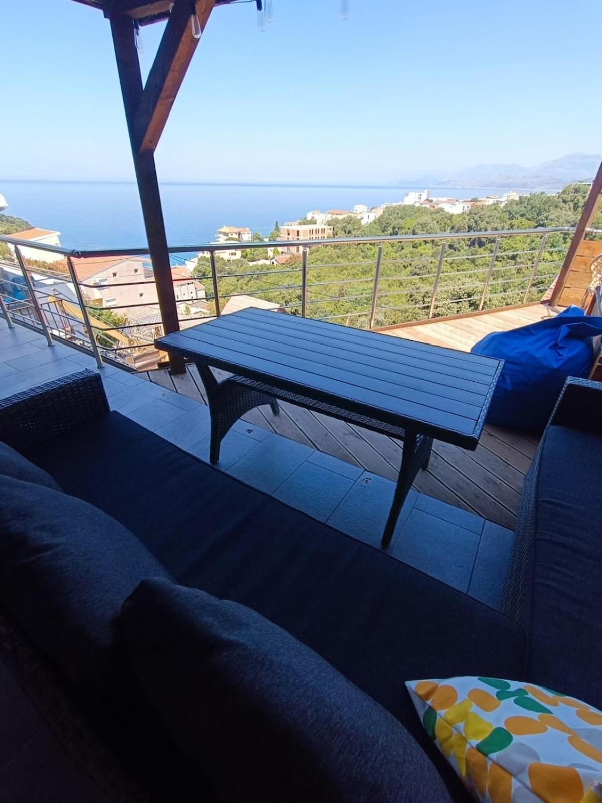 Carefree Apartments Ülgün Dış mekan fotoğraf